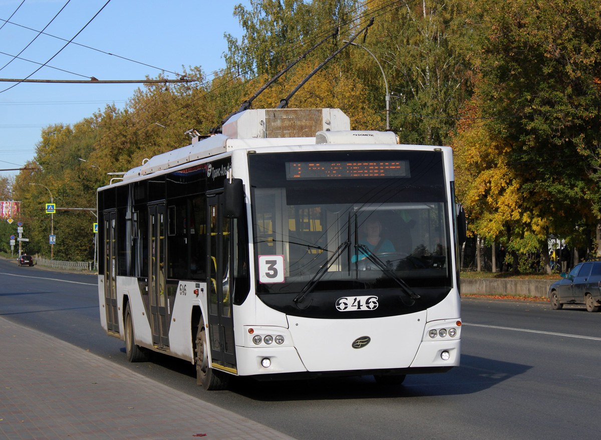 Киров, ВМЗ-5298.01 «Авангард» № 646