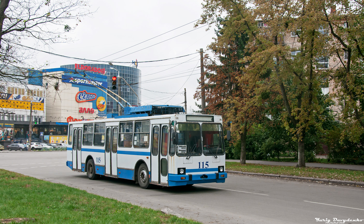 Полтава, ЮМЗ Т2 № 115