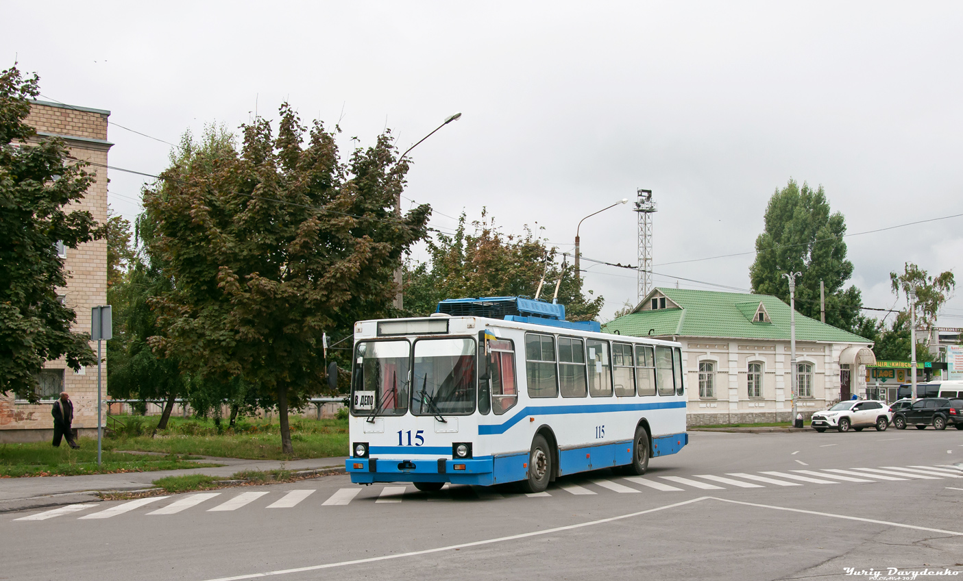 Полтава, ЮМЗ Т2 № 115