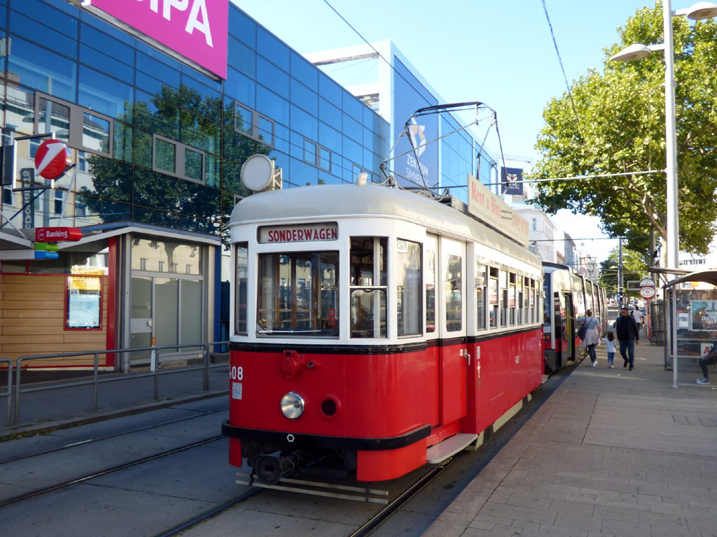Відень, Lohner Type T1 № 408