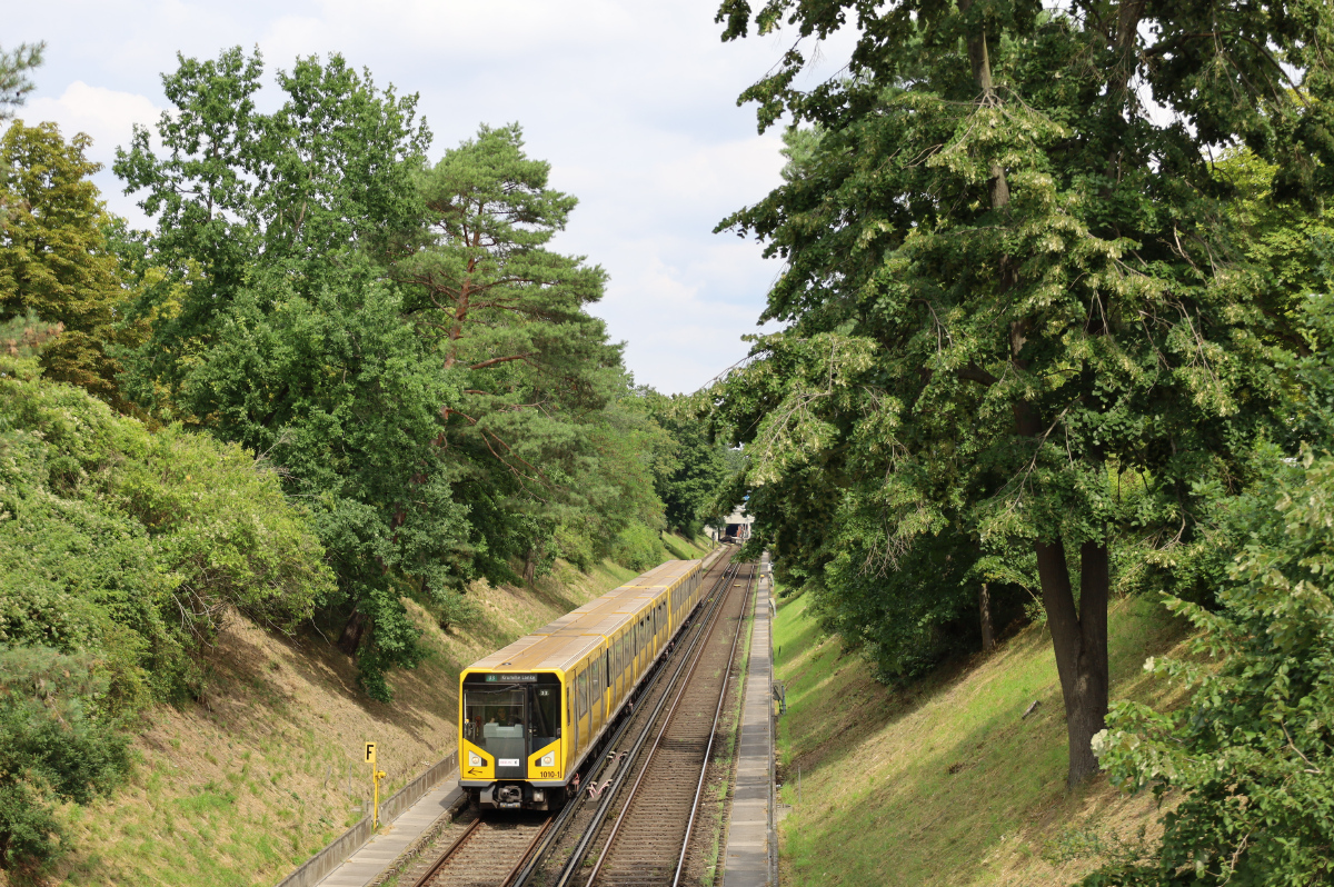 Берлин, BVG HK06 № 1010-1
