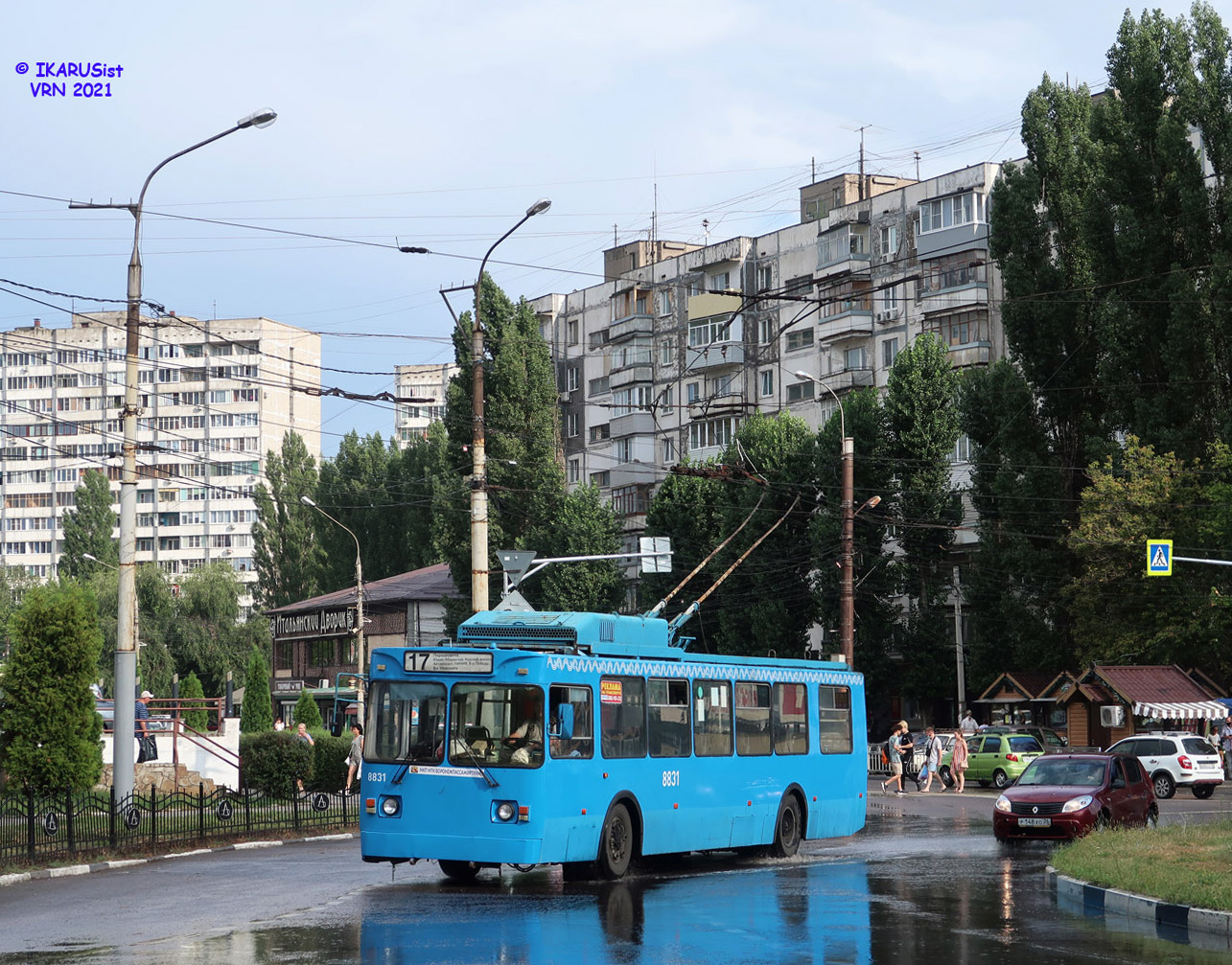 Воронеж, ЗиУ-682ГМ1 (с широкой передней дверью) № 8831