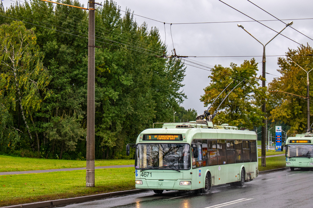 Минск, БКМ 321 № 4671