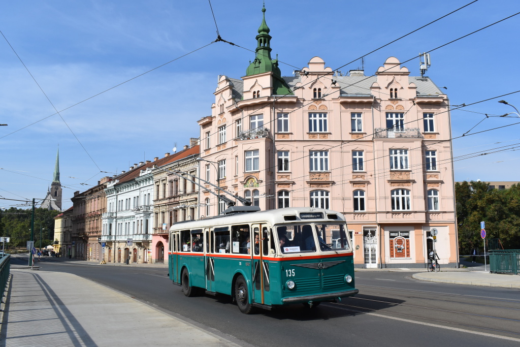 Брно, Škoda 6Tr2 № 135; Пльзень — Trolejbusové oslavy 80 let provozu a 85 let výroby / Празднование 80 лет эксплуатации троллейбусов и 85 лет производства