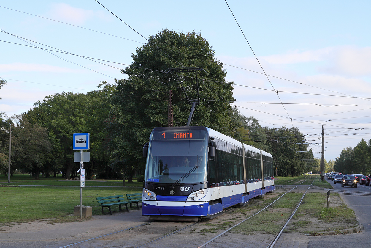 Рига, Škoda 15T ForCity Alfa Riga № 57158