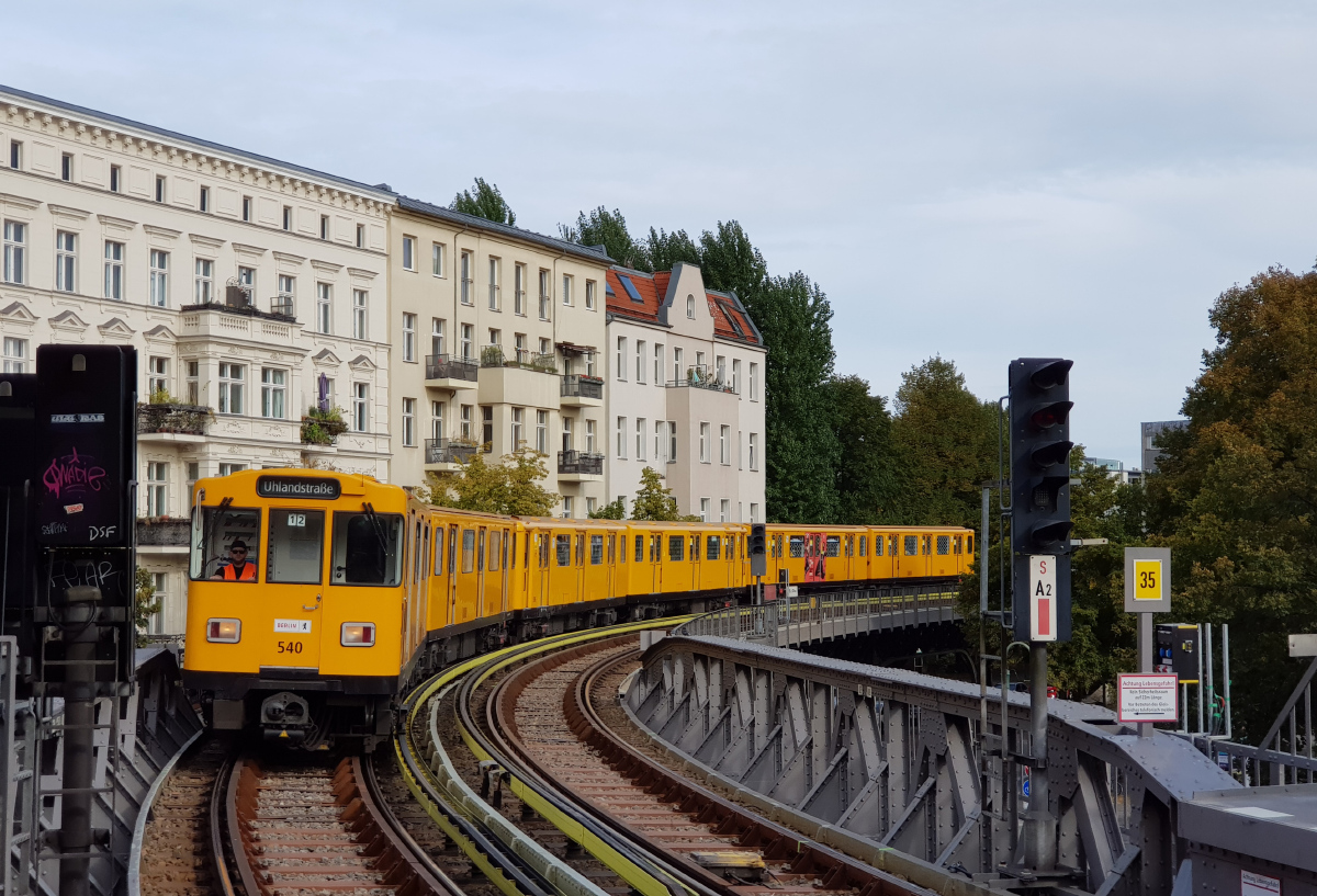 Берлин, BVG A3L92.3 № 540