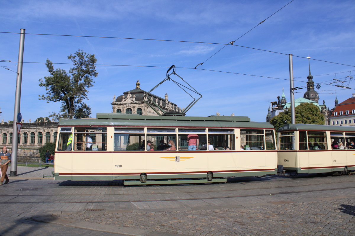 Dresden, LOWA ET54 # 1538 (201 308)