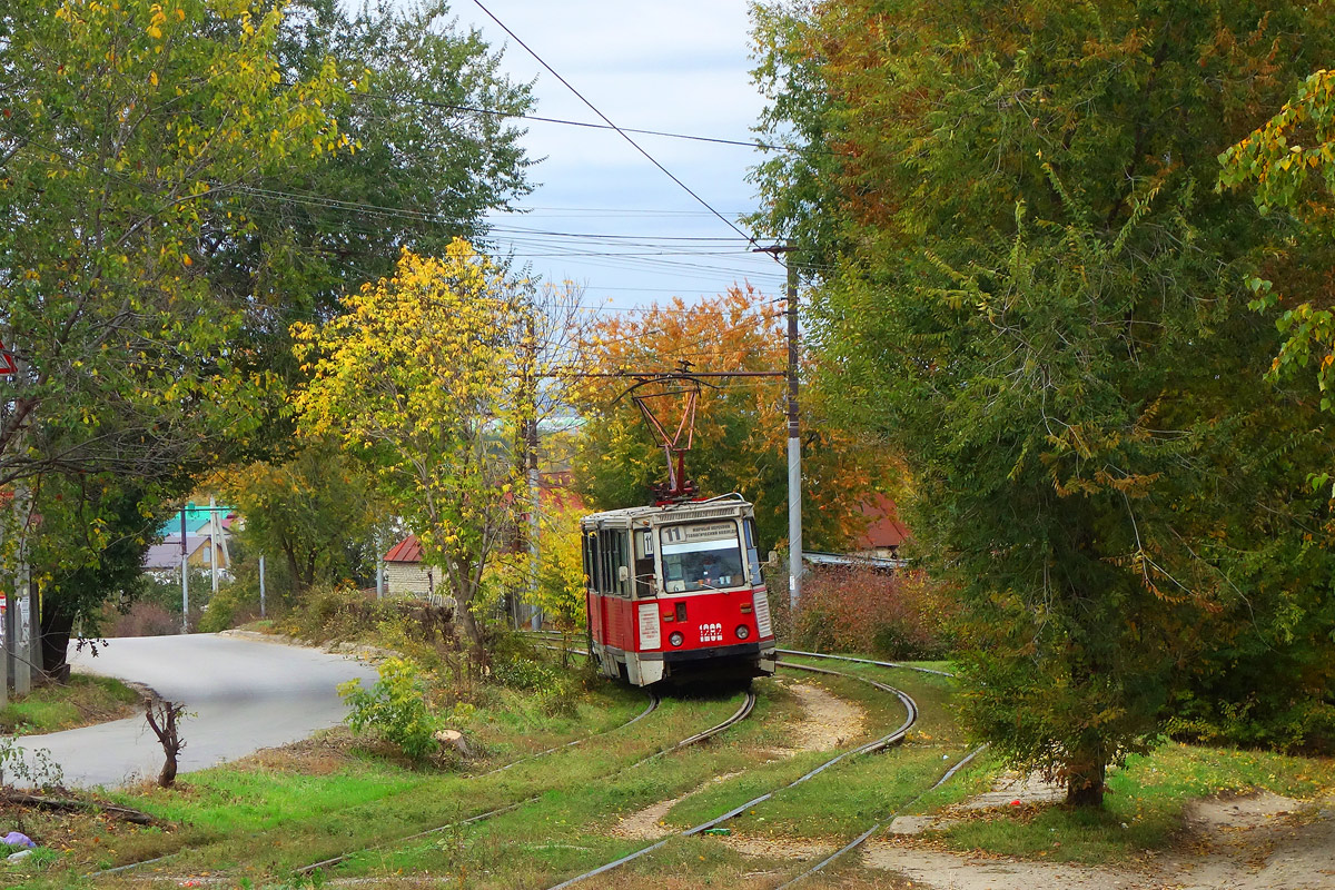Саратов, 71-605 (КТМ-5М3) № 1282