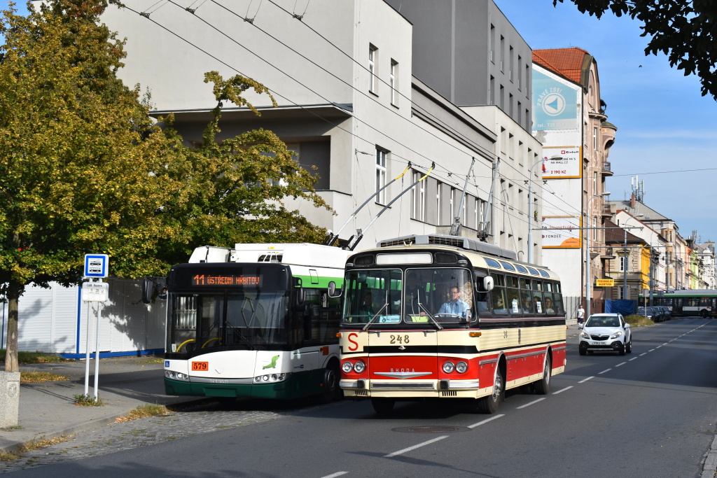Пльзень, Škoda 26Tr Solaris III № 579; Брно, Škoda T11/0 № 248; Пльзень — Trolejbusové oslavy 80 let provozu a 85 let výroby / Празднование 80 лет эксплуатации троллейбусов и 85 лет производства