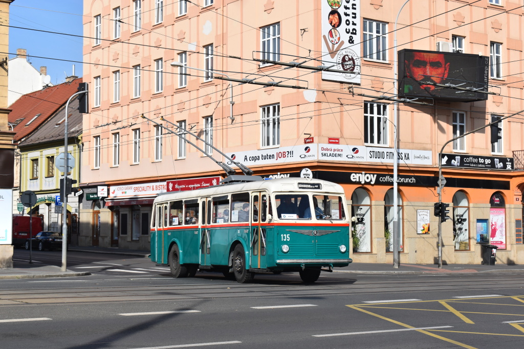 Брно, Škoda 6Tr2 № 135; Пльзень — Trolejbusové oslavy 80 let provozu a 85 let výroby / Празднование 80 лет эксплуатации троллейбусов и 85 лет производства