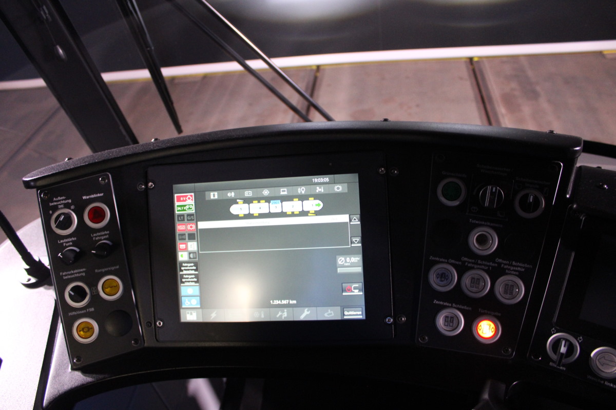 Дрезден, Alstom NGT DX DD № 2901; Дрезден — Новые трамвайные вагоны «Бомбардье NGT DX DD»