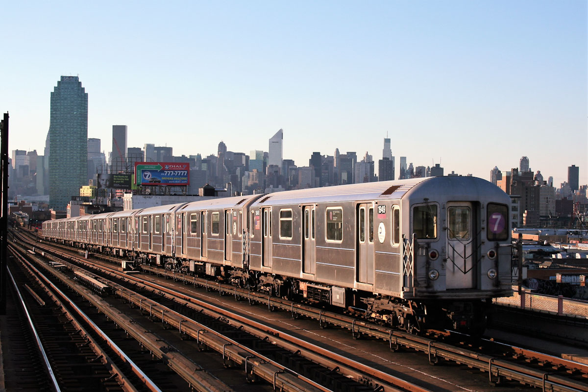 Нью-Йорк, Bombardier R62A № 1949