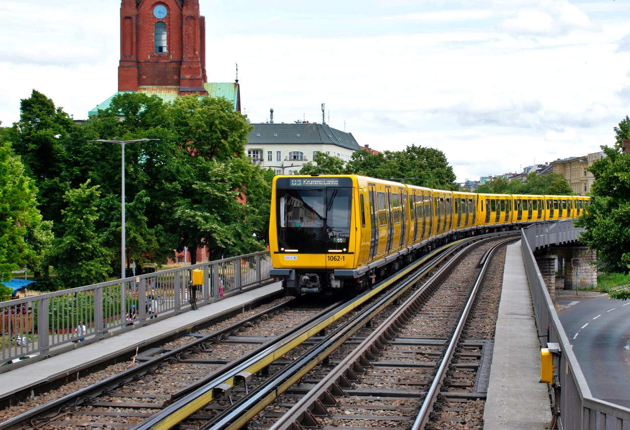 Berlin, BVG IK18 Br. 1062-1