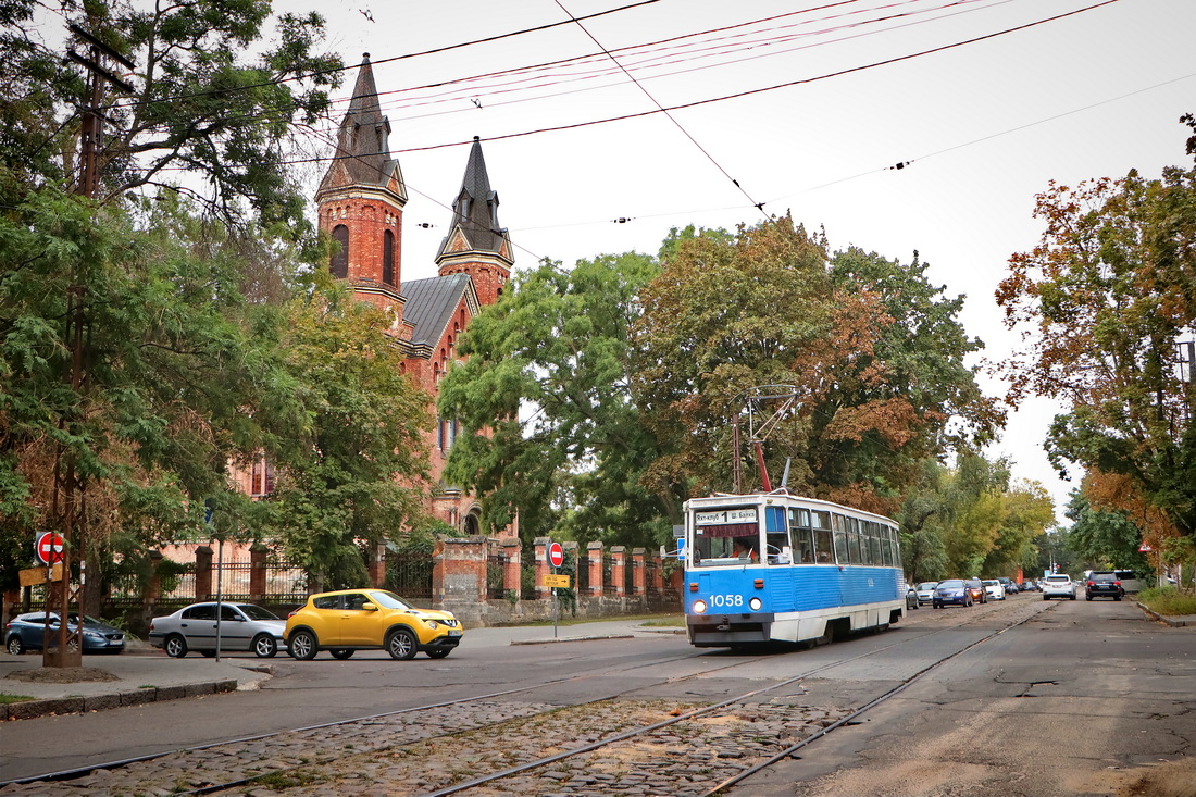 Николаев, 71-605 (КТМ-5М3) № 1058