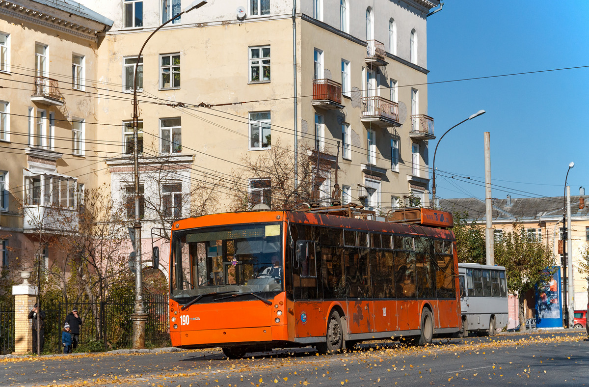 Березники, Тролза-5265.00 «Мегаполис» № 190