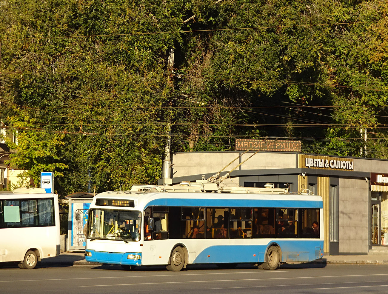 Саратов, БКМ 321 № 2335