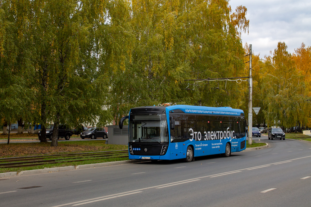 Набережные Челны, КАМАЗ-6282 № В 762 УС 16