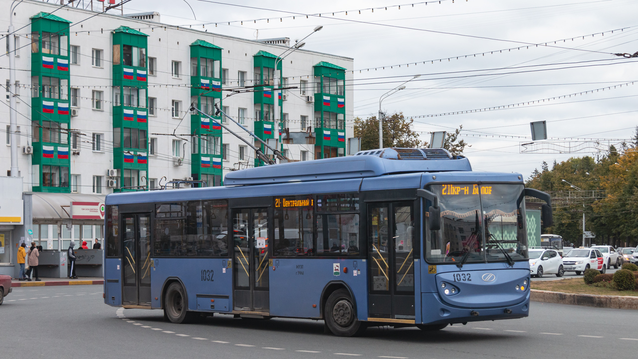 Уфа, БТЗ-52763А № 1032