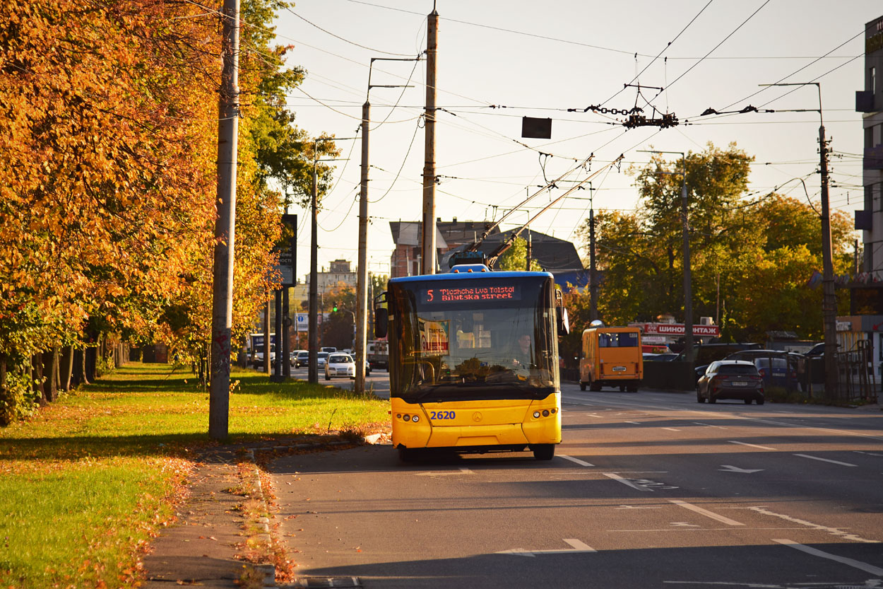 Киев, ЛАЗ E301D1 № 2620
