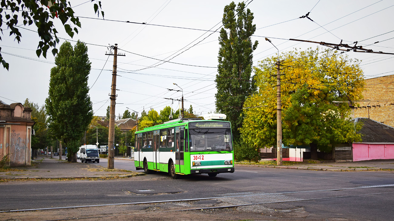 Николаев, Škoda 14TrM № 3042