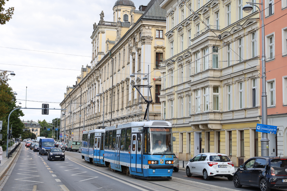 Vroclav, Konstal 105NWr č. 2322