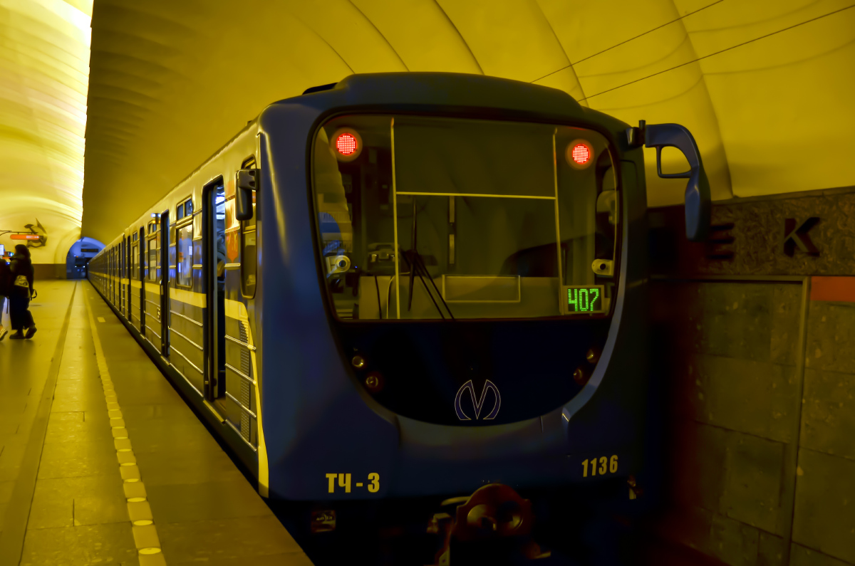 Санкт-Петербург, 81-717.5П № 1136