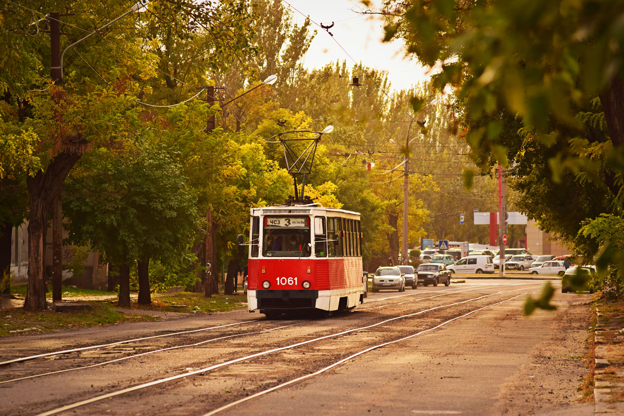 Николаев, 71-605 (KTM-5M3) № 1061