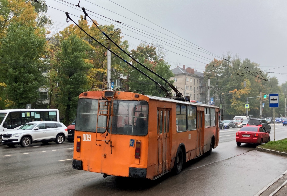 Smolensk, ZiU-682G [G00] № 009