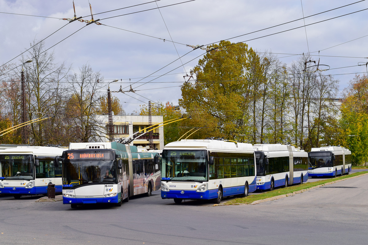 Рига, Škoda 24Tr Irisbus Citelis № 28358