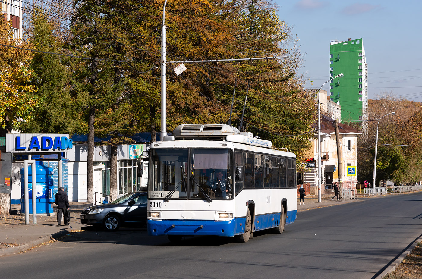 Уфа, БТЗ-52767А № 2040