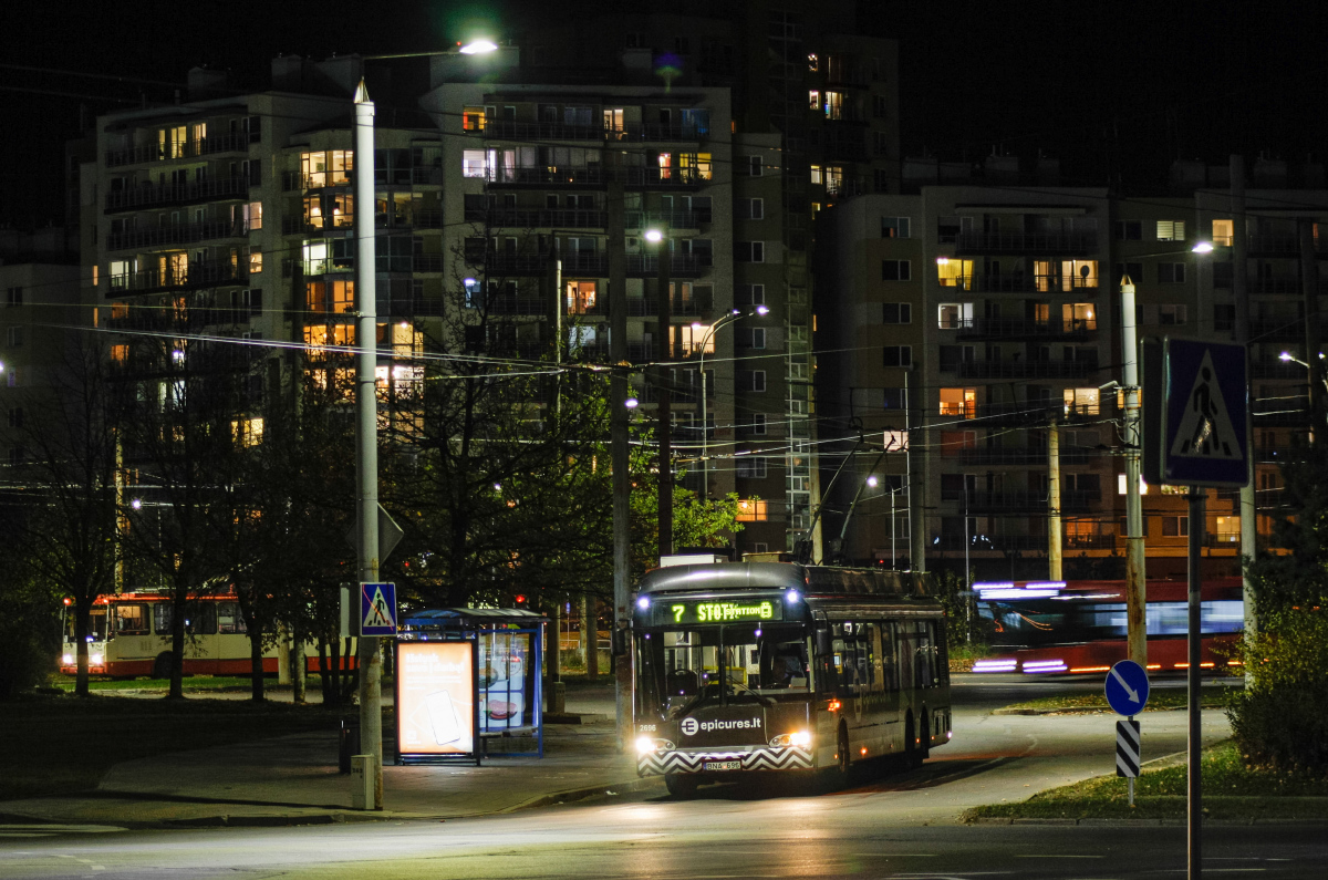 Vilnius, Solaris Trollino II 15 AC Br. 2696