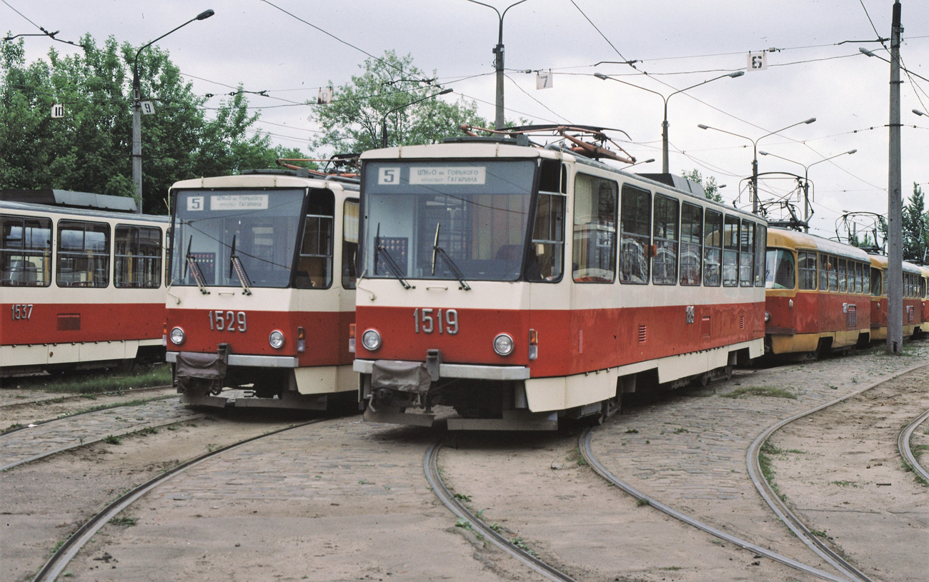 Harkova, Tatra T6B5SU # 1529; Harkova, Tatra T6B5SU # 1519