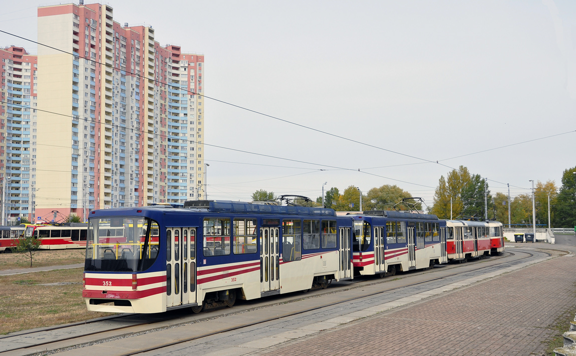 Киев, К1М № 352