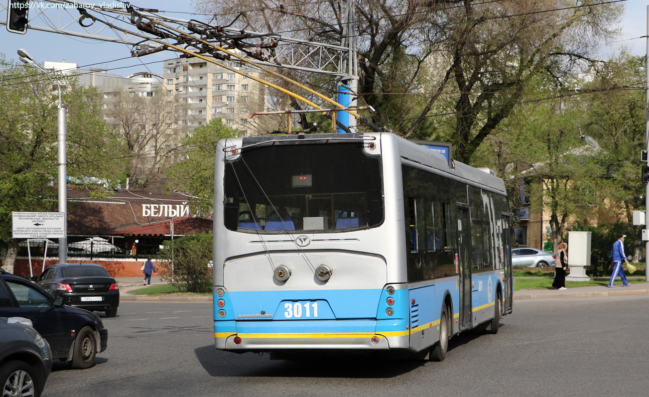 Алматы, YoungMan JNP6120GDZ (Neoplan Kazakhstan) № 3011