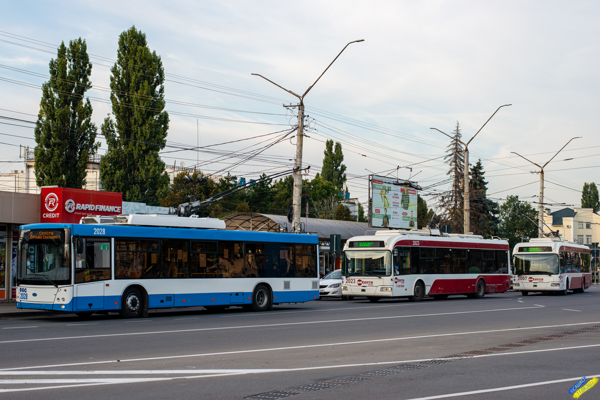Бельцы, Дніпро Т203 № 2028; Бельцы, БКМ 321 № 2023; Бельцы, БКМ 321 № 2007 Бельцы, Дніпро Т203 № 2028; Бельцы, БКМ 321 № 2023; Бельцы, БКМ 321 № 2007