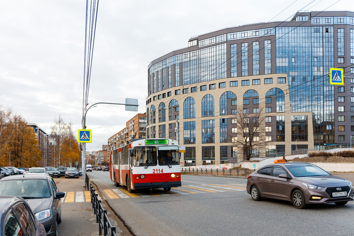 Izhevsk, ZiU-682V [V00] Br. 2114