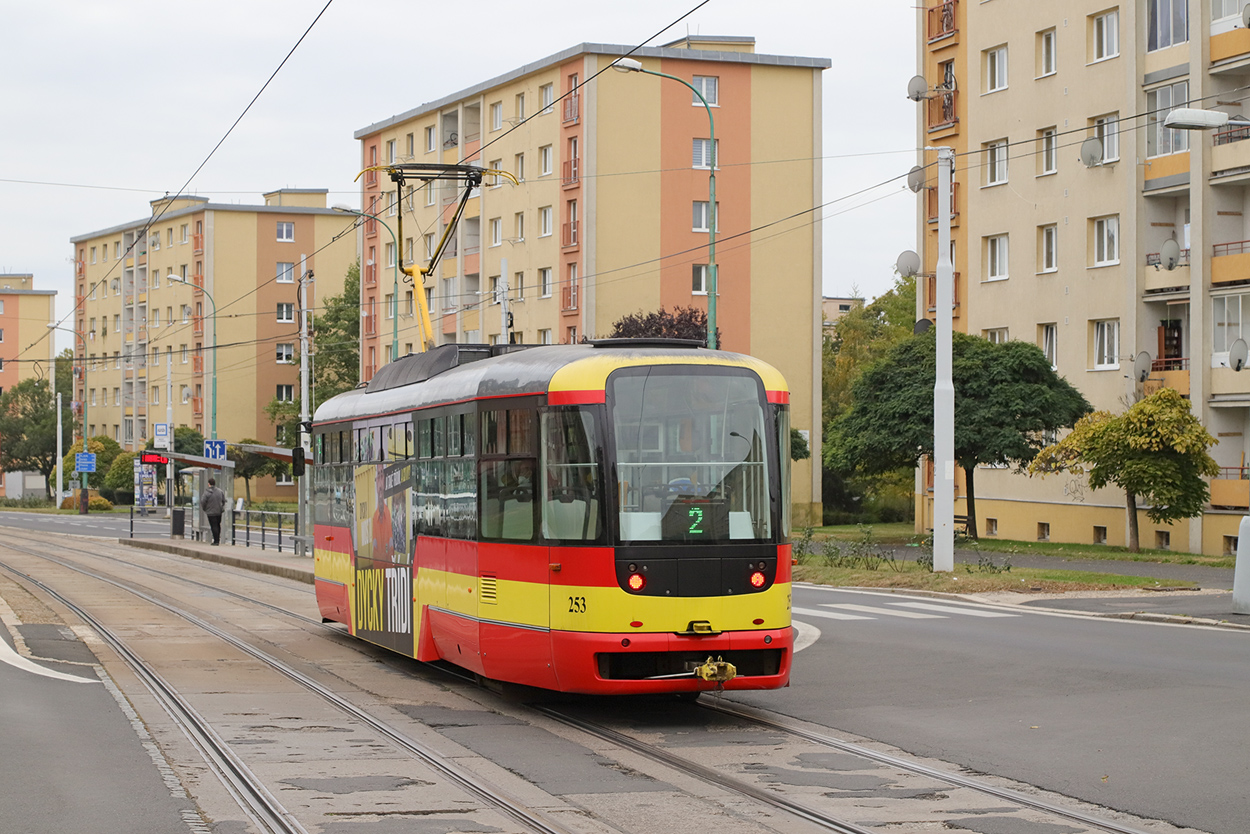 Most ― Litvínov, Vario LFR.S Nr 253