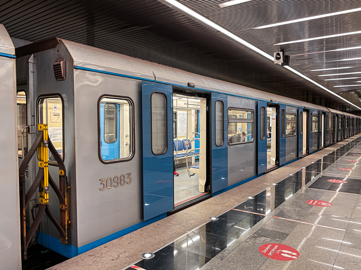 Москва, 81-761 № 30983