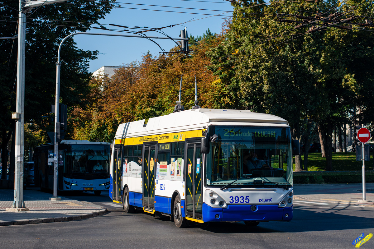 Кишинёв, Škoda 24Tr Irisbus Citelis № 3935