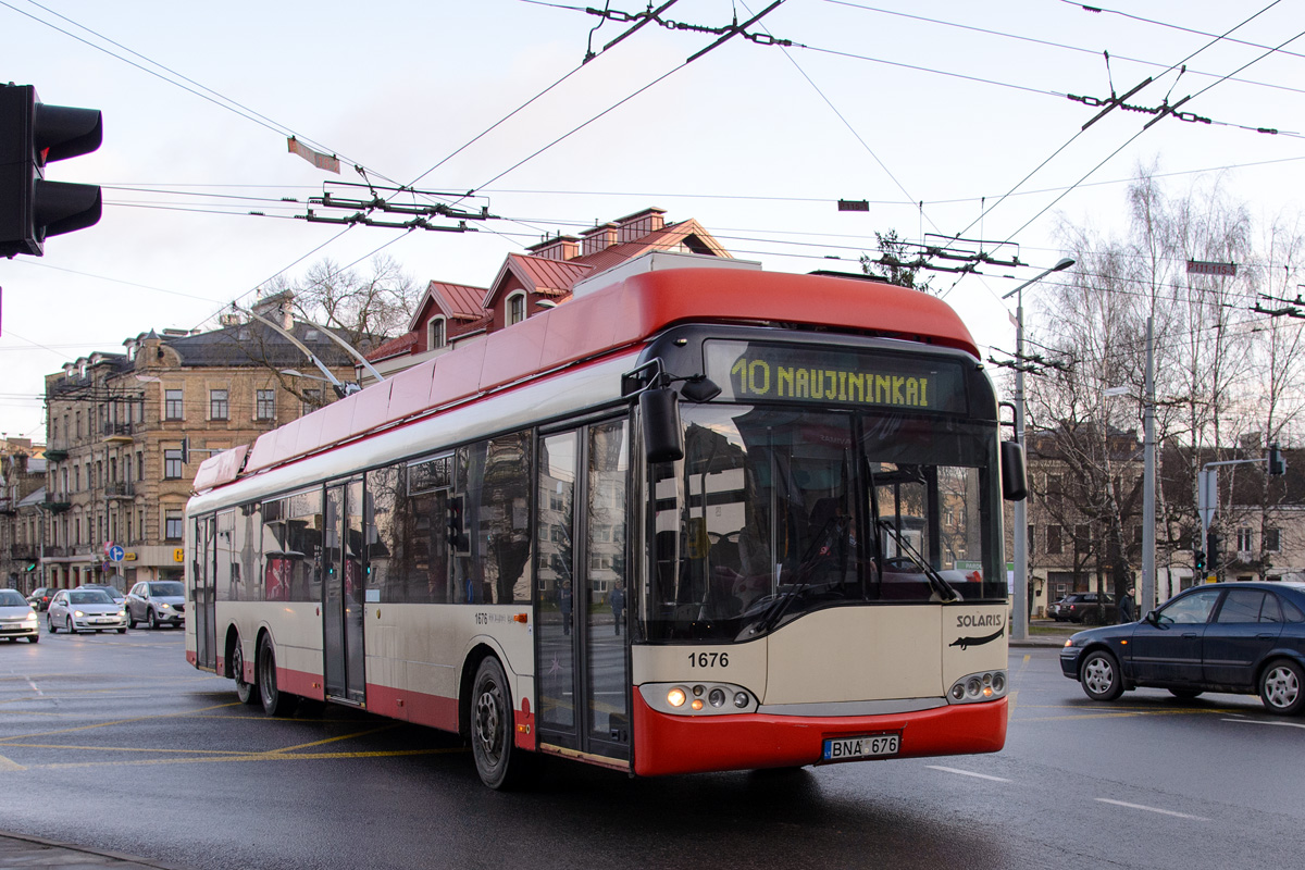 Вильнюс, Solaris Trollino II 15 AC № 1676