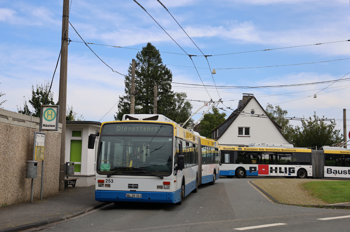 Solingen, Van Hool AG 300T № 253