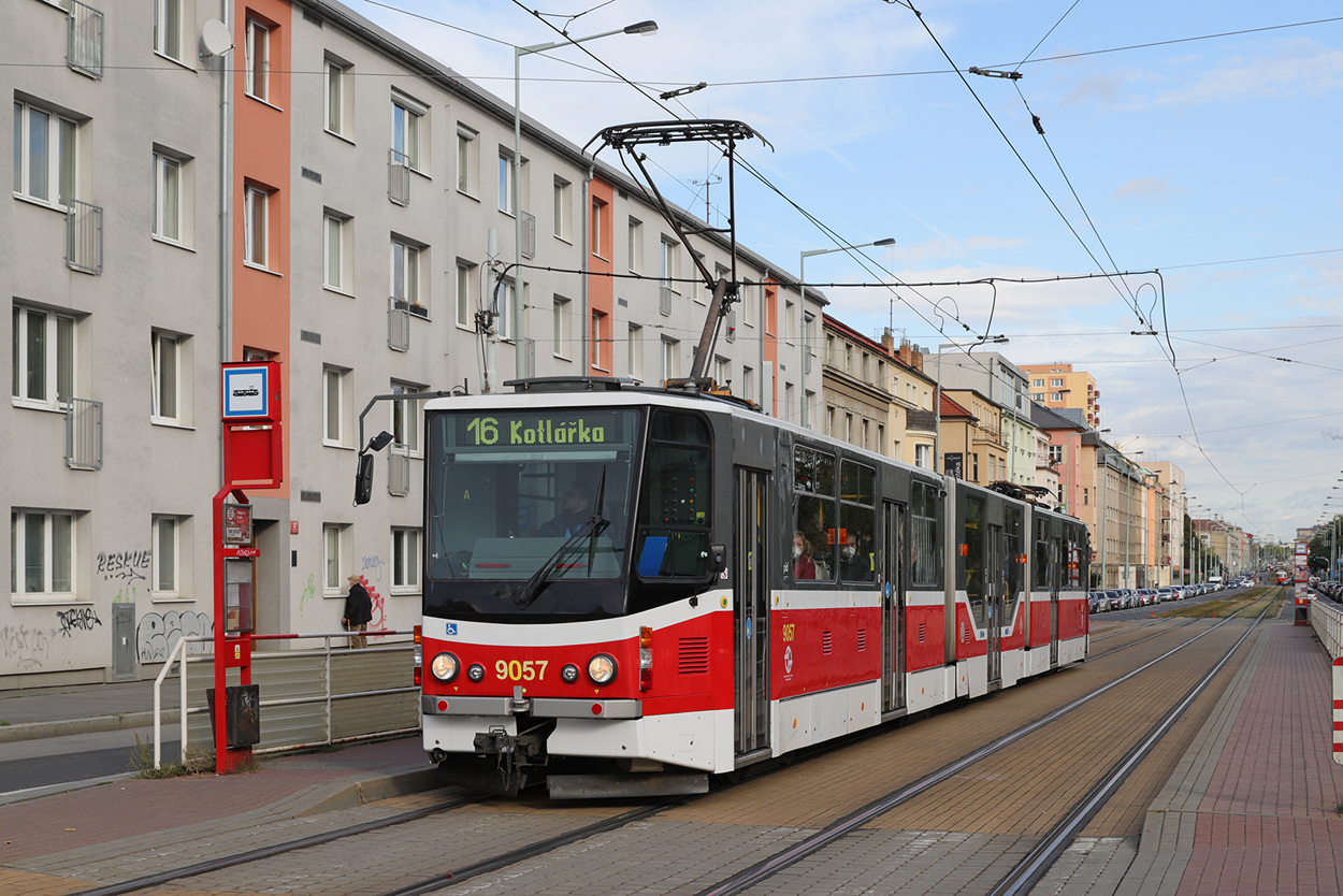 Прага, Tatra KT8D5R.N2P № 9057