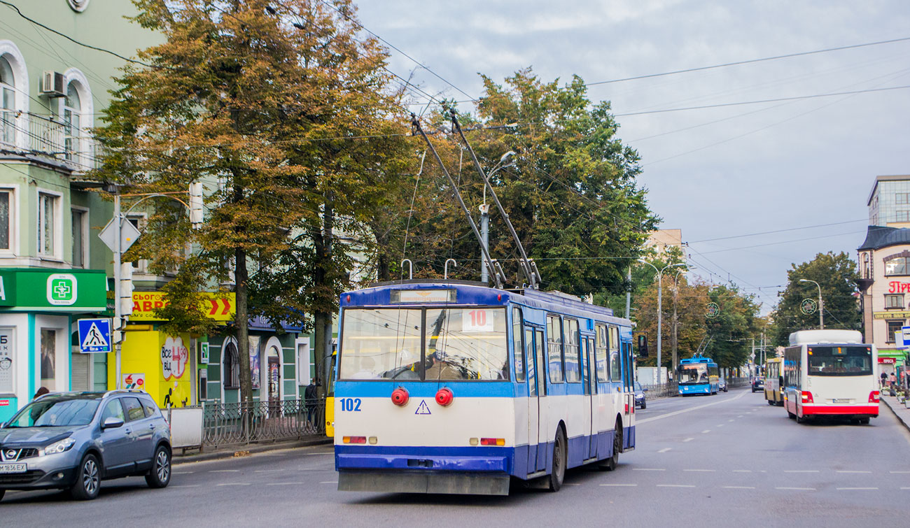 Ровно, Škoda 14Tr89/6 № 102