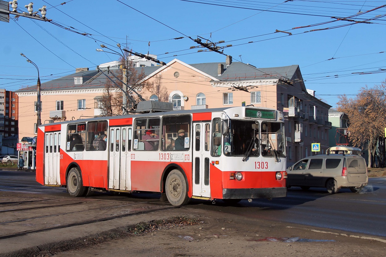 Izhevsk, ZiU-682G [G00] Br. 1303