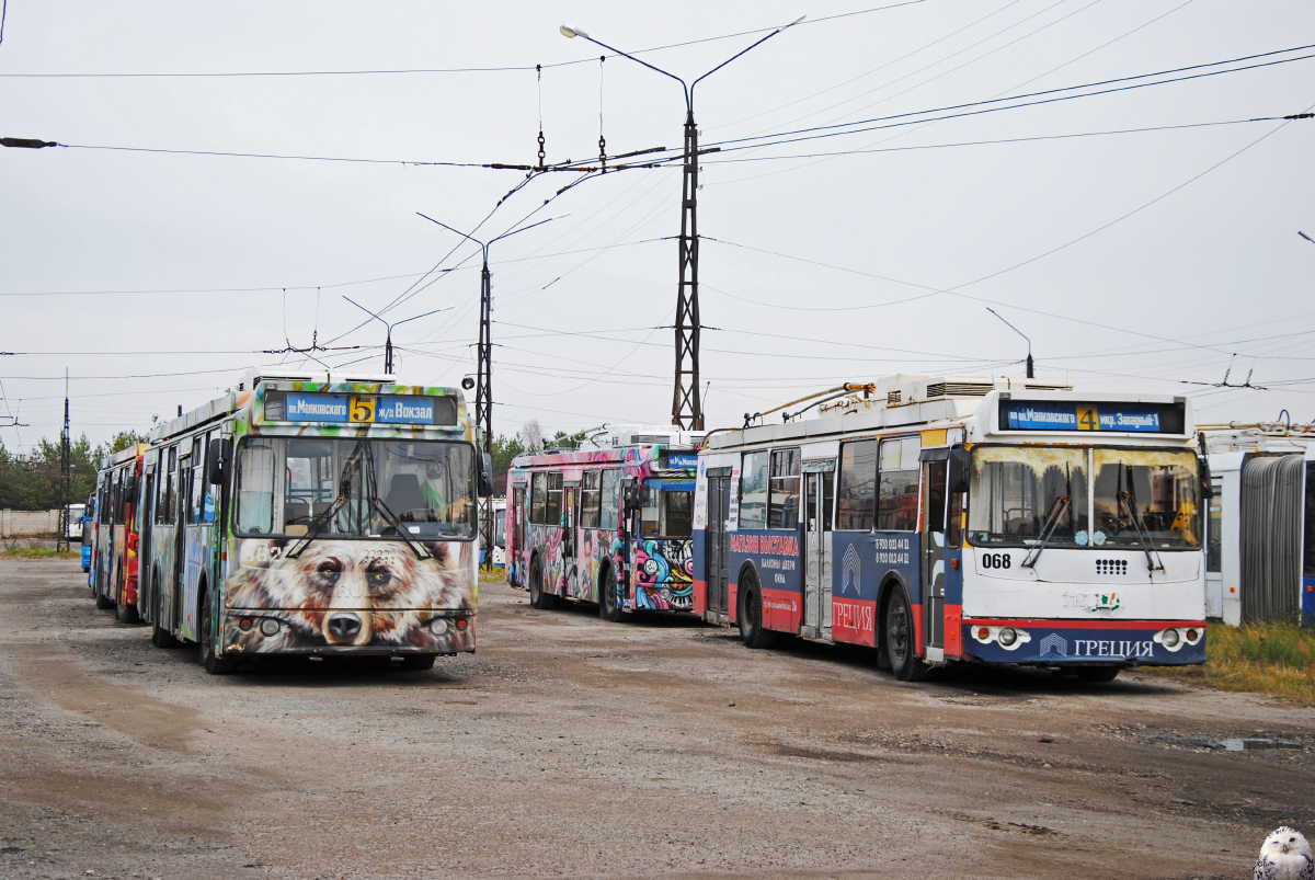 Dzeržinska, ZiU-682G-016.02 № 062; Dzeržinska, ZiU-682G-016.02 № 068