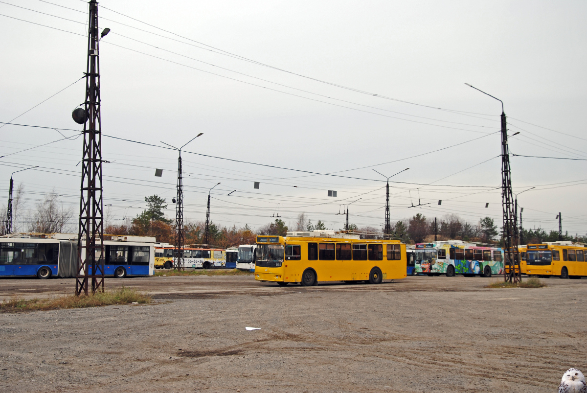 Dzerzhinsk, ZiU-682G-016.02 Nr. 069; Dzerzhinsk — Miscellaneous photos