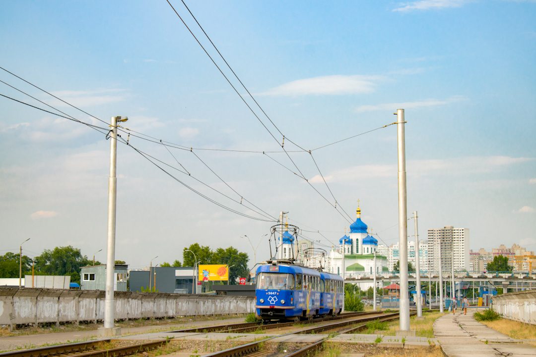 Киев, Tatra T3 № 5647