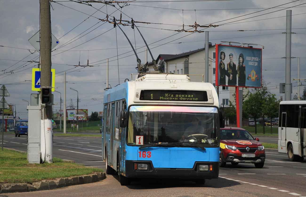 Витебск, БКМ 32102 № 163