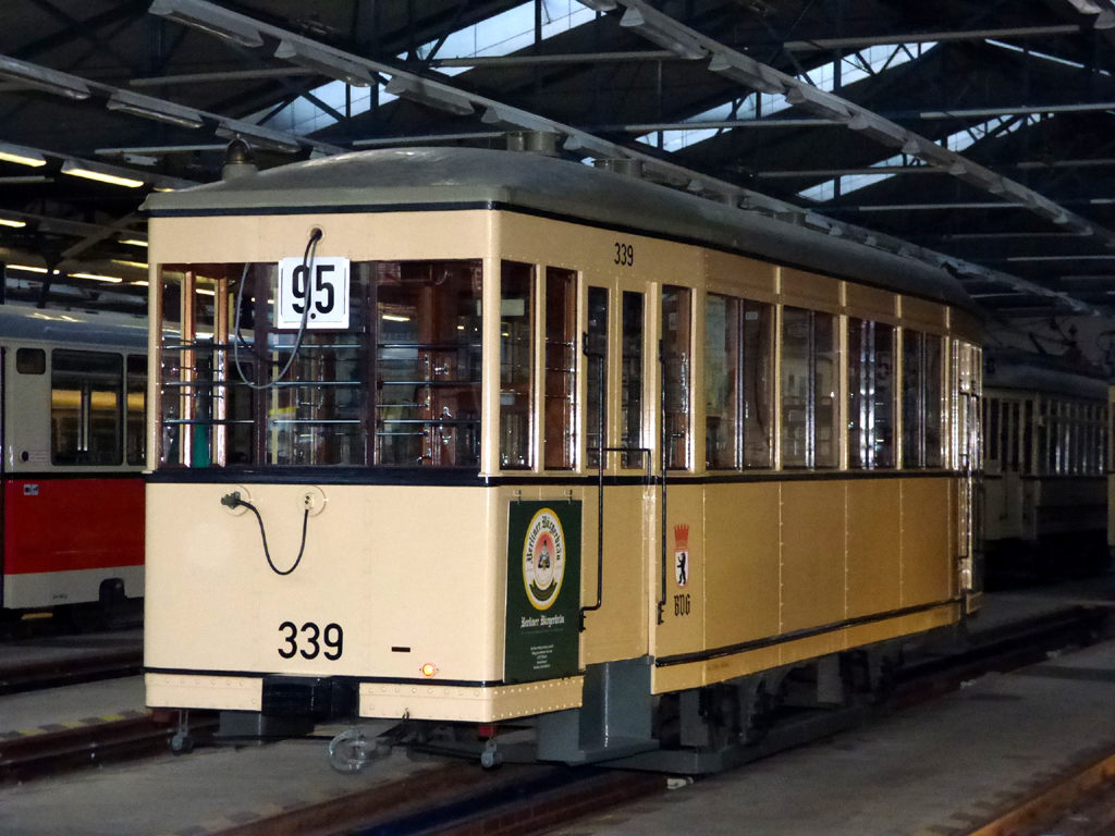 Берлин, B 24 № 339; Берлин — Открытие линии Adlershof-Schöneweide, официальное прощание с Татрами