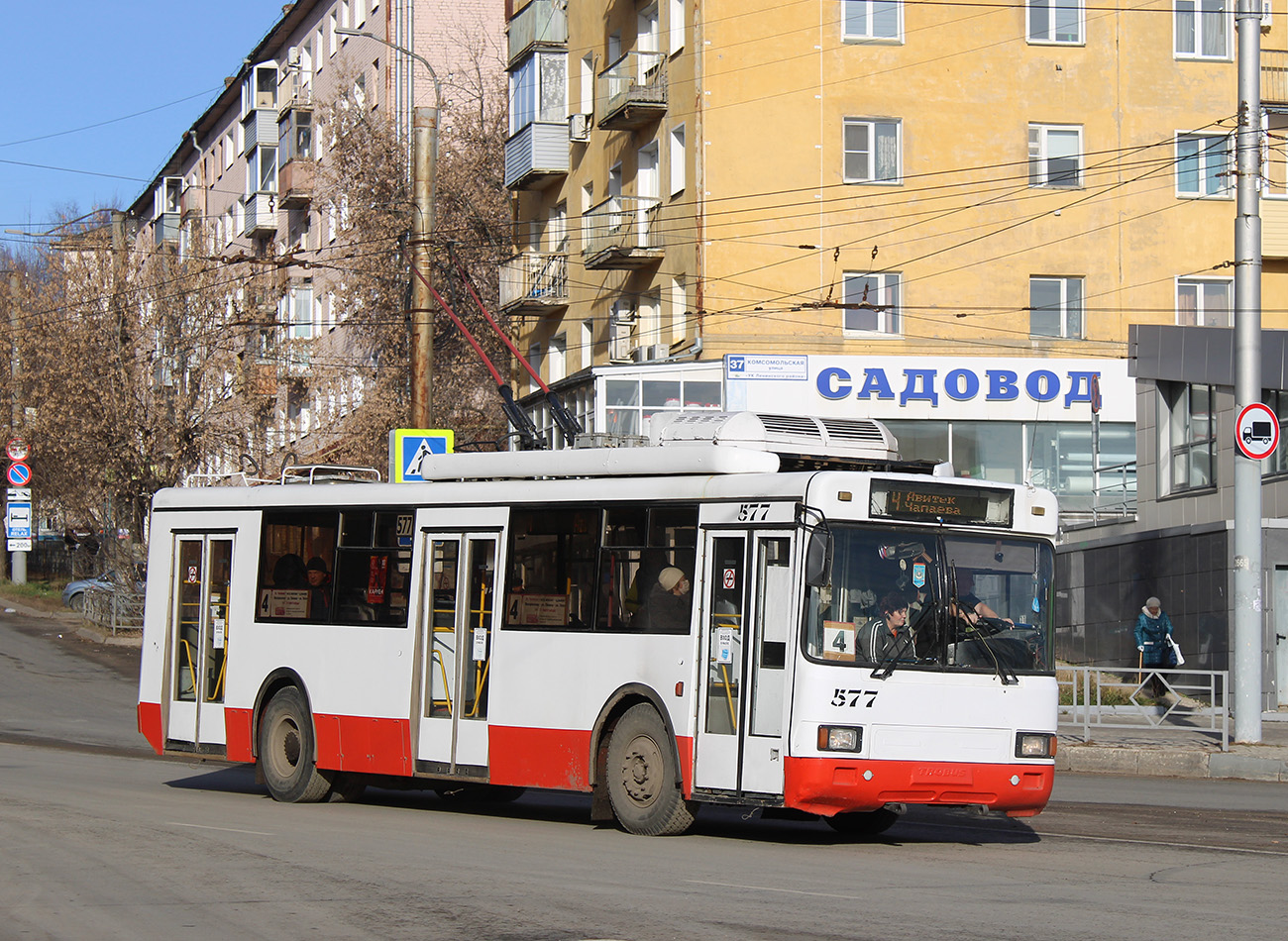 Киров, БТЗ-52764Р № 577